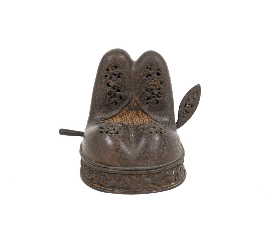 JAPANESE EBOSHI HAT BRONZE: Japanese Eboshi hat bronze statue censer, Meiji period. 7"h x 8.5"w x 7"d