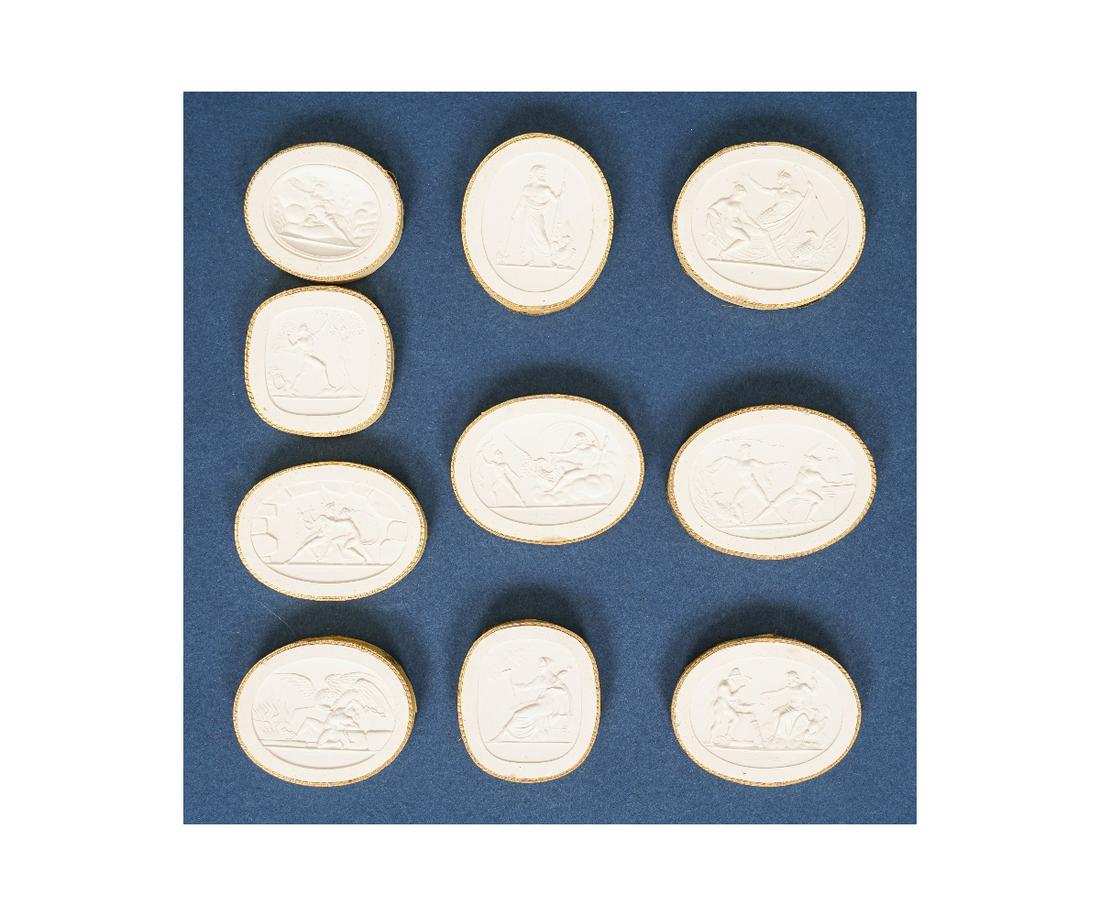 CAMEO INTAGLIO PORTRAITS: Set of 10 Grand Tour plaster Cameo Intaglio portraits, probably 19th c. Largest: .25"h x 2"w