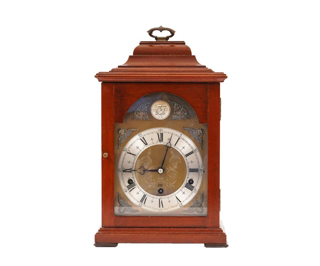ELLIOT BRACKET CLOCK: Elliot mahogany bracket clock, 7 jewels. 15.5"h x 9"w x 6"d