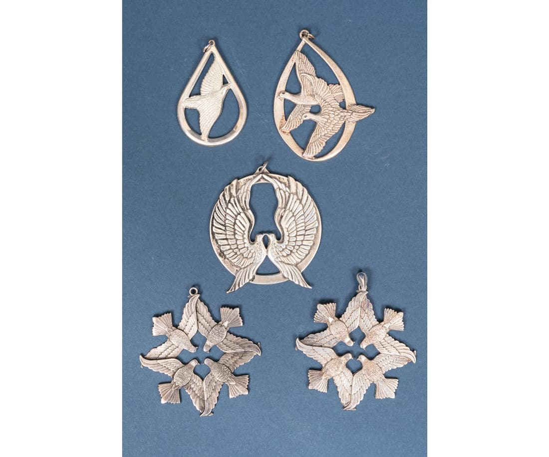 WALLACE STERLING SILVER ORNAMENTS (1 of 3)