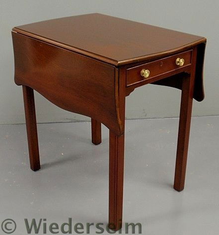 Henkel Harris Chippendale style mahogany Pembroke: Henkel Harris Chippendale style mahogany Pembroke table with shaped drop leaves and a single drawer. 27.5”h.x19.5”w.x27”d.,each leaf 10”
