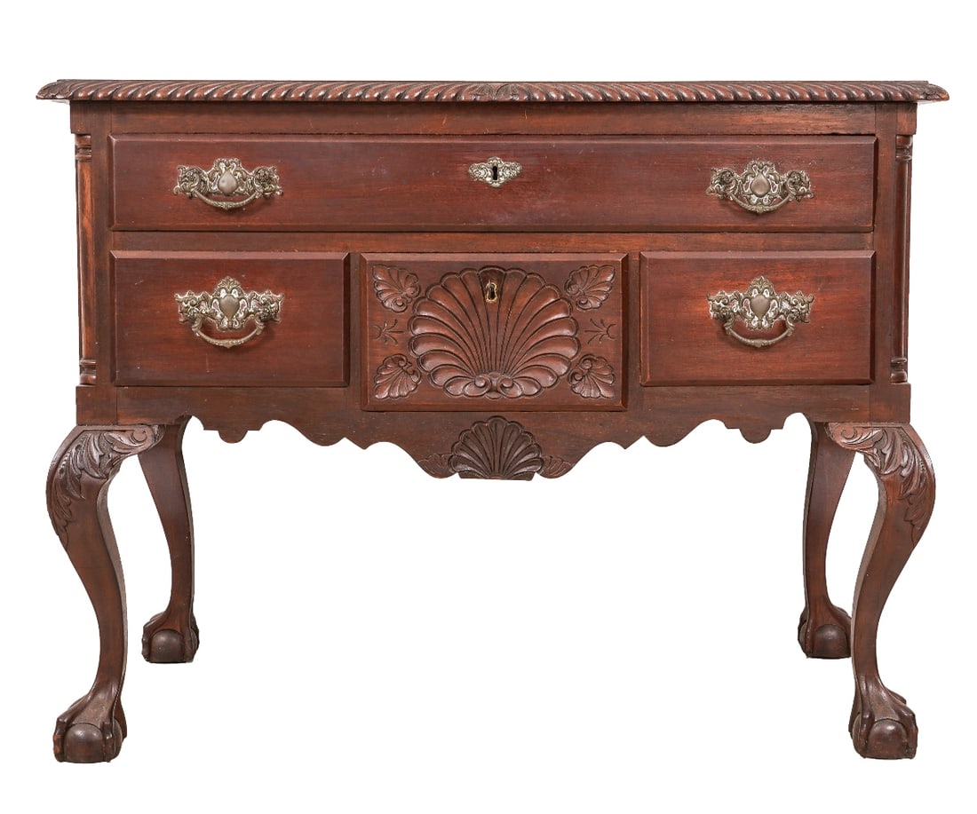 PHILADELPHIA CHIPPENDALE STYLE LOW-BOY (1 of 9)