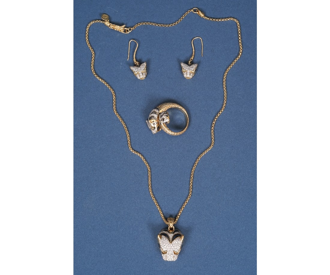 JOHN HARDY 18K LEGENDS MACAN (1 of 19)