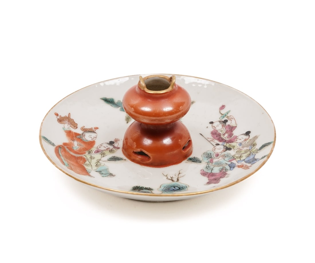 CHINESE PORCELAIN CANDLESTICK (1 of 4)