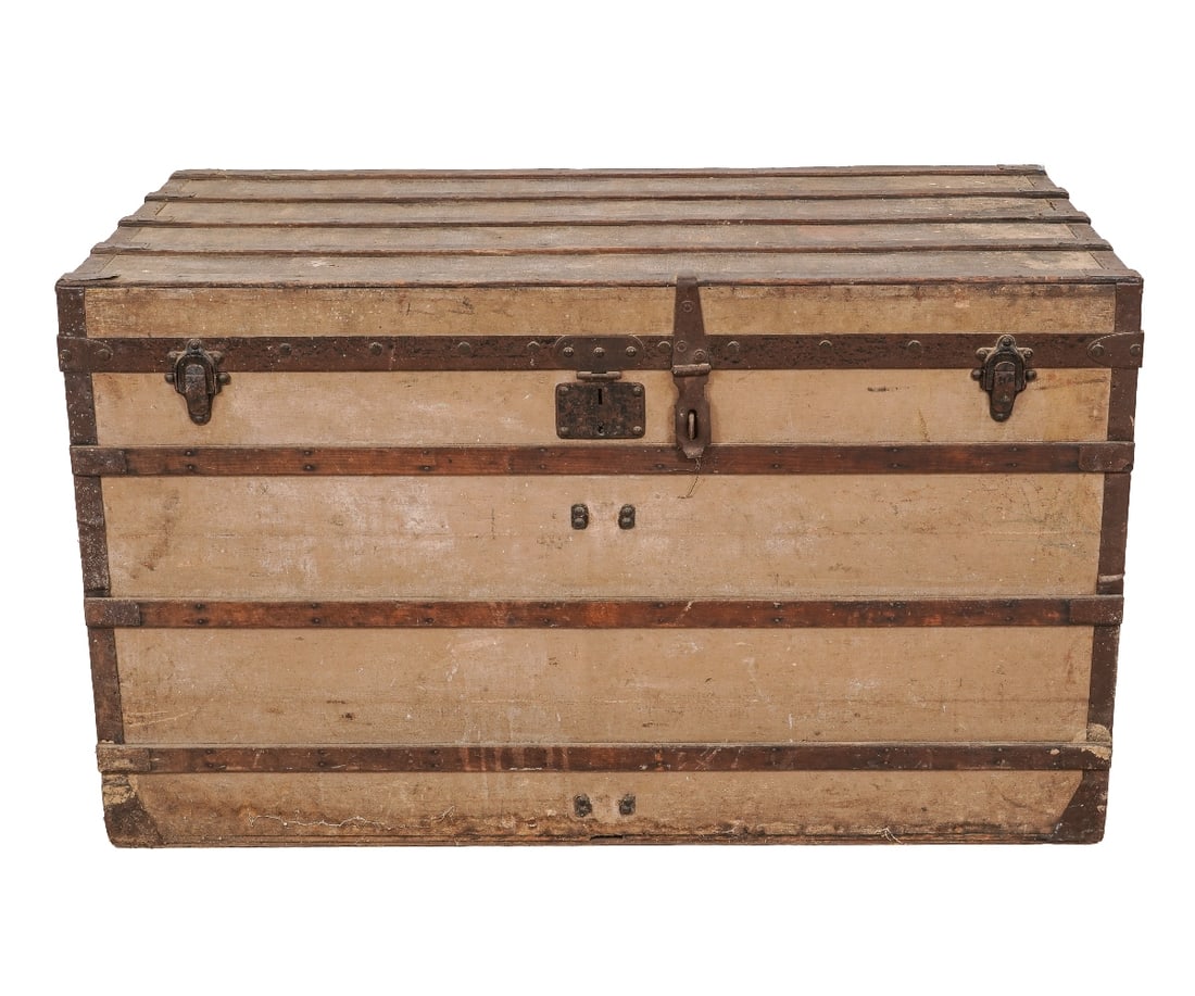 LOUIS VUITTON STEAMER TRUNK (1 of 19)