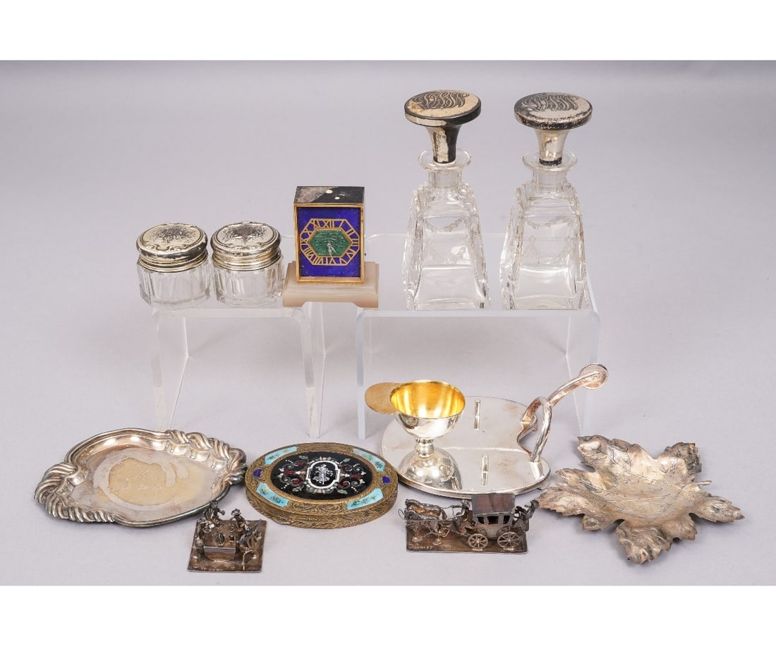 MISCELLANEOUS TABLEWARE (1 of 17)