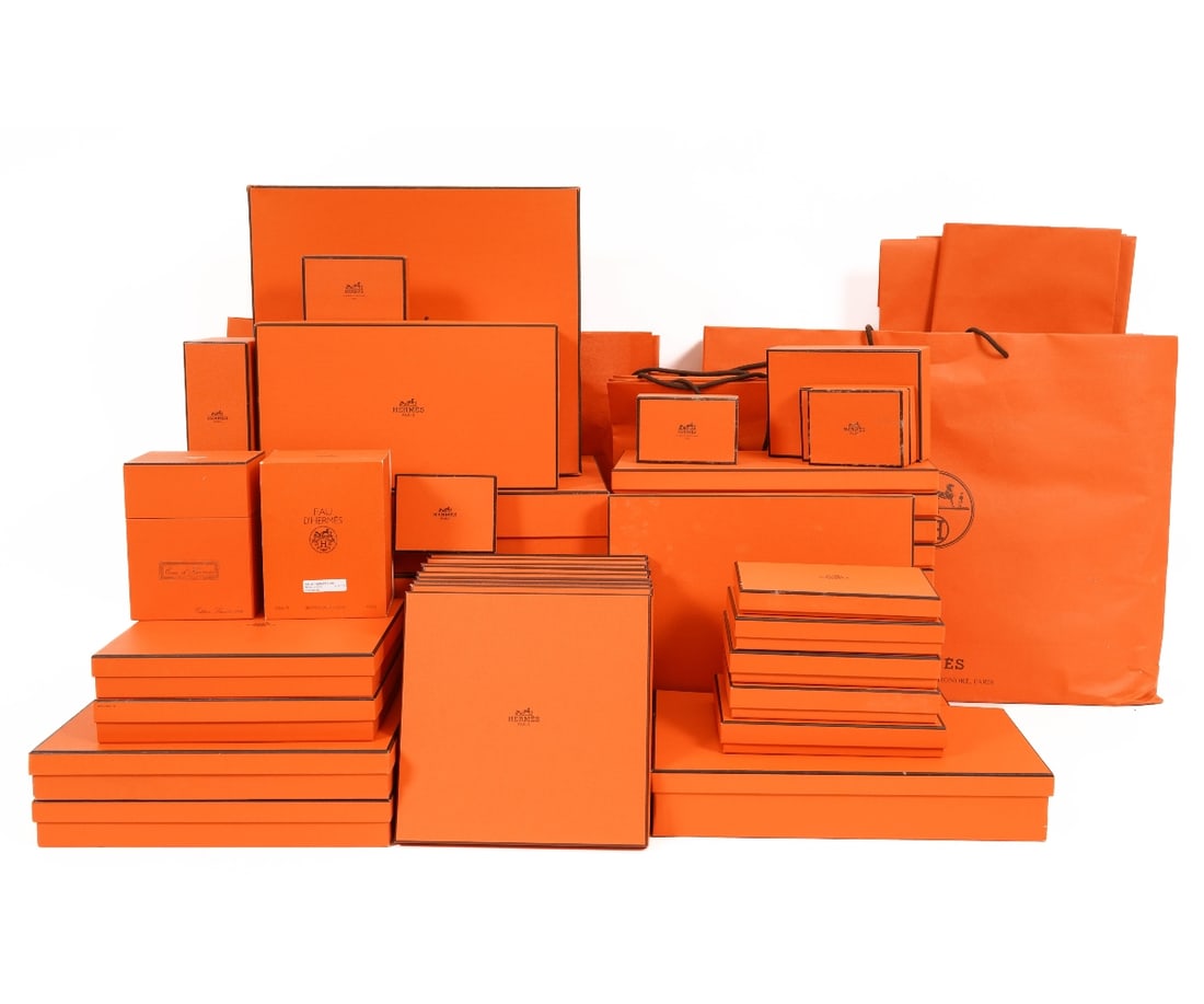 COLLECTION OF HERMES BOXES & BAGS (1 of 8)