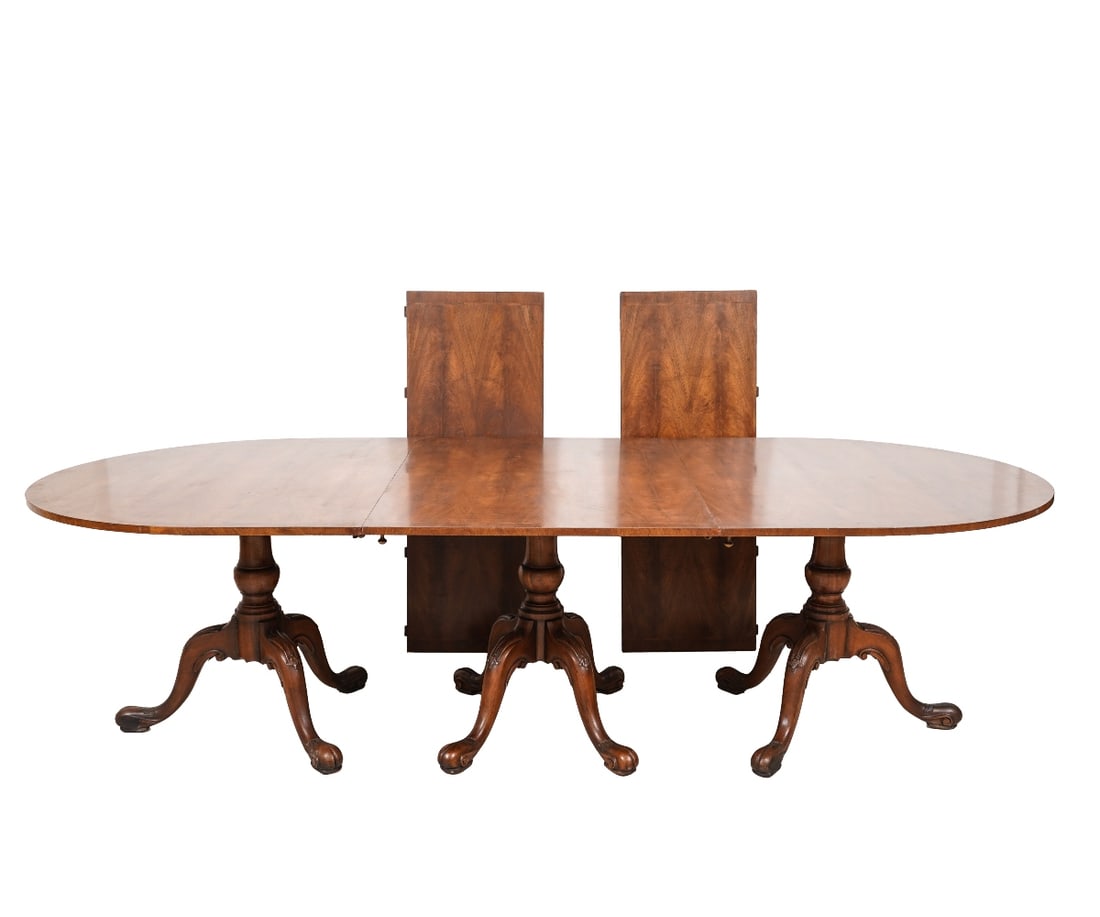 TRIPLE PEDESTAL BANQUET TABLE (1 of 11)