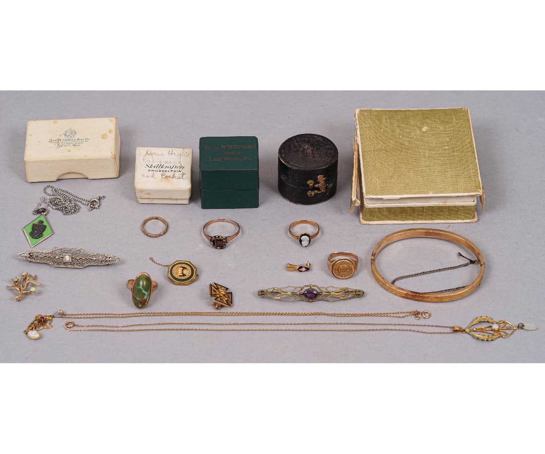 MISC JEWELRY COLLECTION (1 of 13)