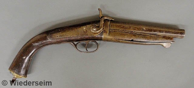 Breech loading single shot percussion pistol, earl: Breech loading single shot percussion pistol, early 19th c. 16"l.