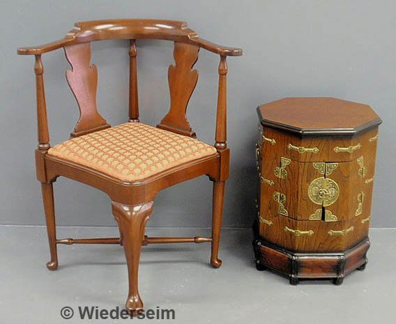 Queen Anne style mahogany corner chair 33"h.x26"w.: Queen Anne style mahogany corner chair 33"h.x26"w.x25"d., seat 18.5", and an Asian rosewood brass-bound octagonal barrel form table 23"h.
