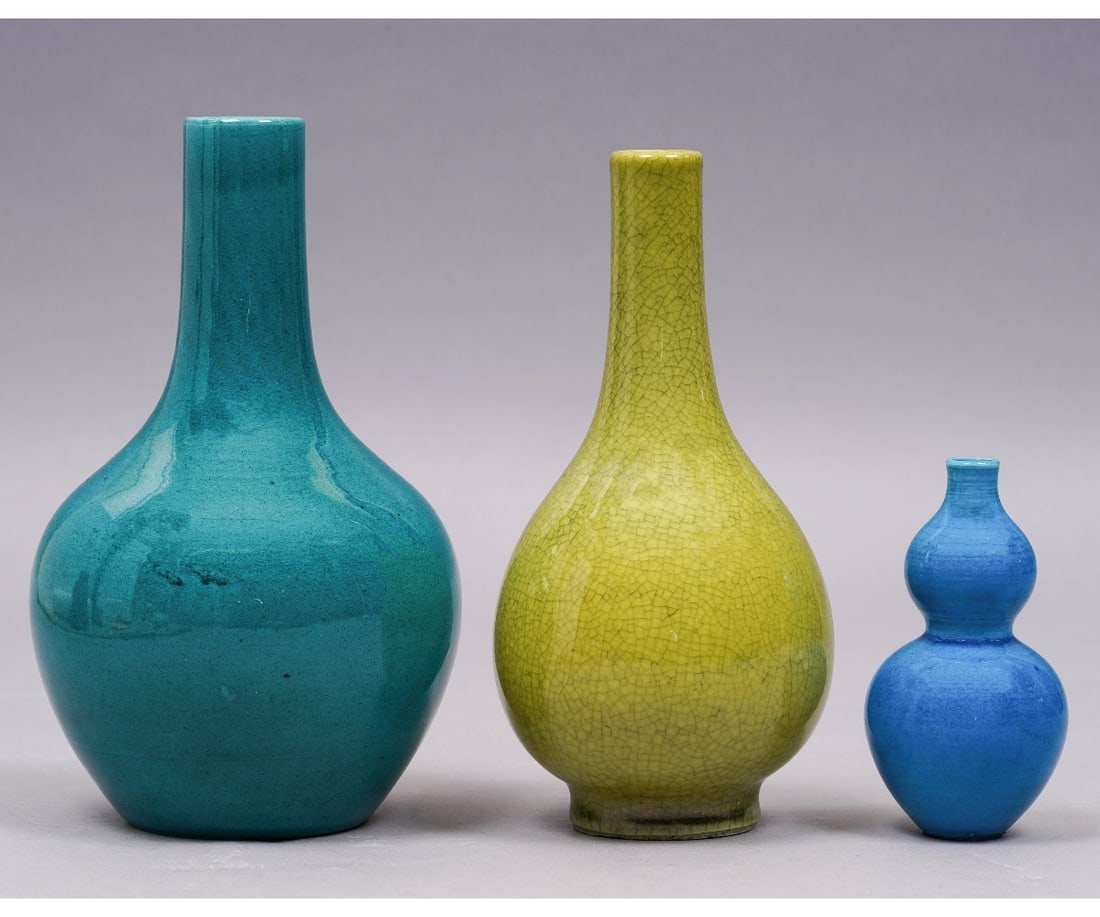 CHINESE PORCELAIN VASES: Three Chinese porcelain vases. Tallest: 8"h x 5"dia