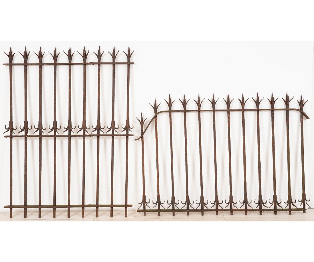 WROUGHT IRON FENCING (1 of 6)