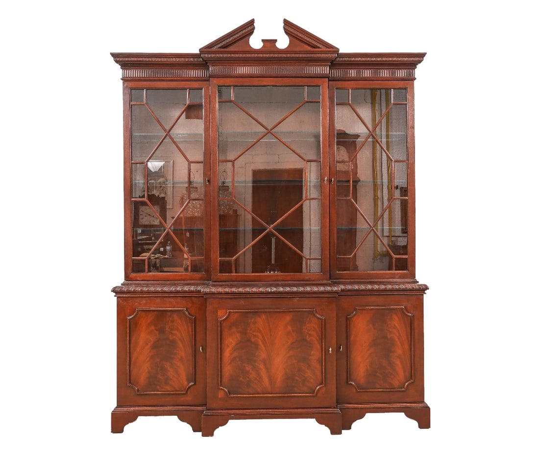 BAKER FURNITURE BREAKFRONT (1 of 5)