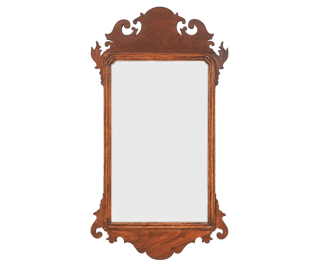 CHIPPENDALE STYLE MIRROR (1 of 2)