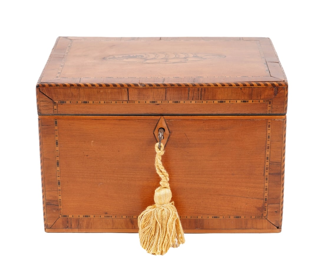 GEORGIAN TEA CADDY (1 of 7)