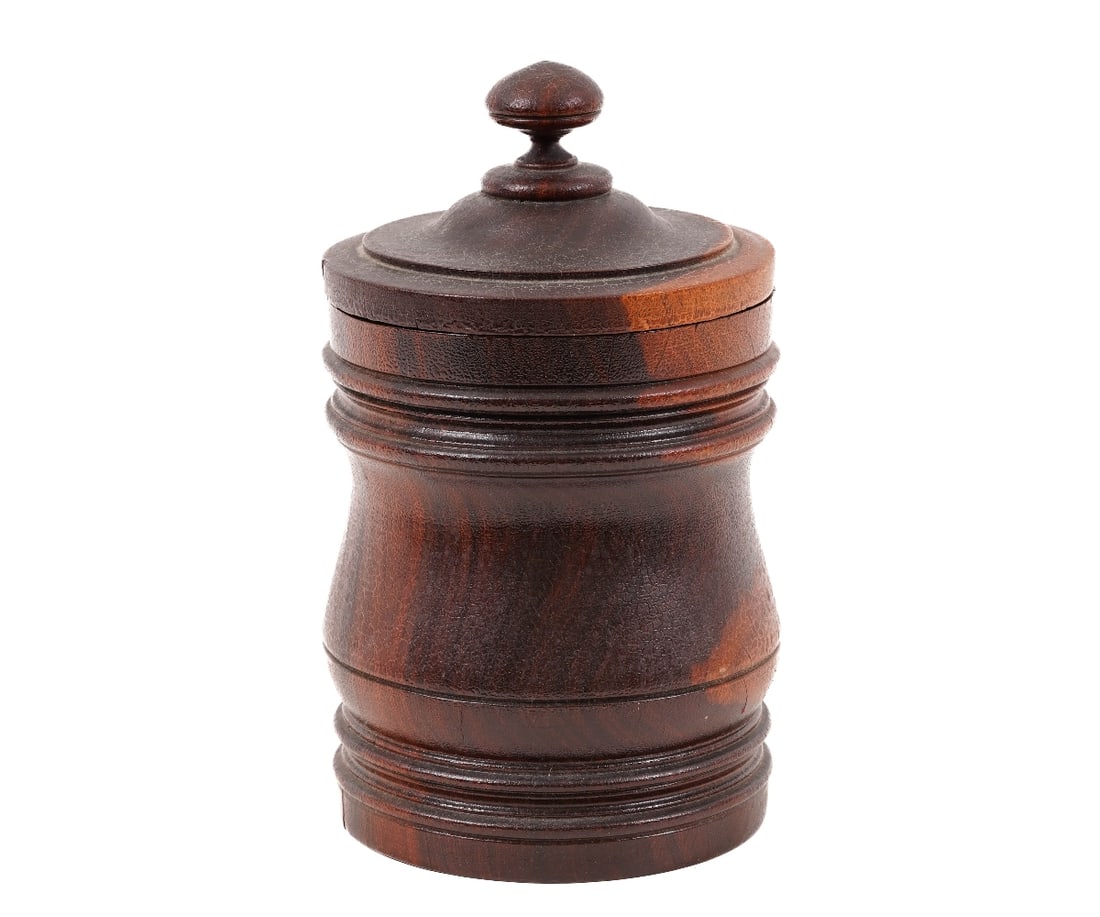 LIGNUM VITAE CONTAINER (1 of 7)