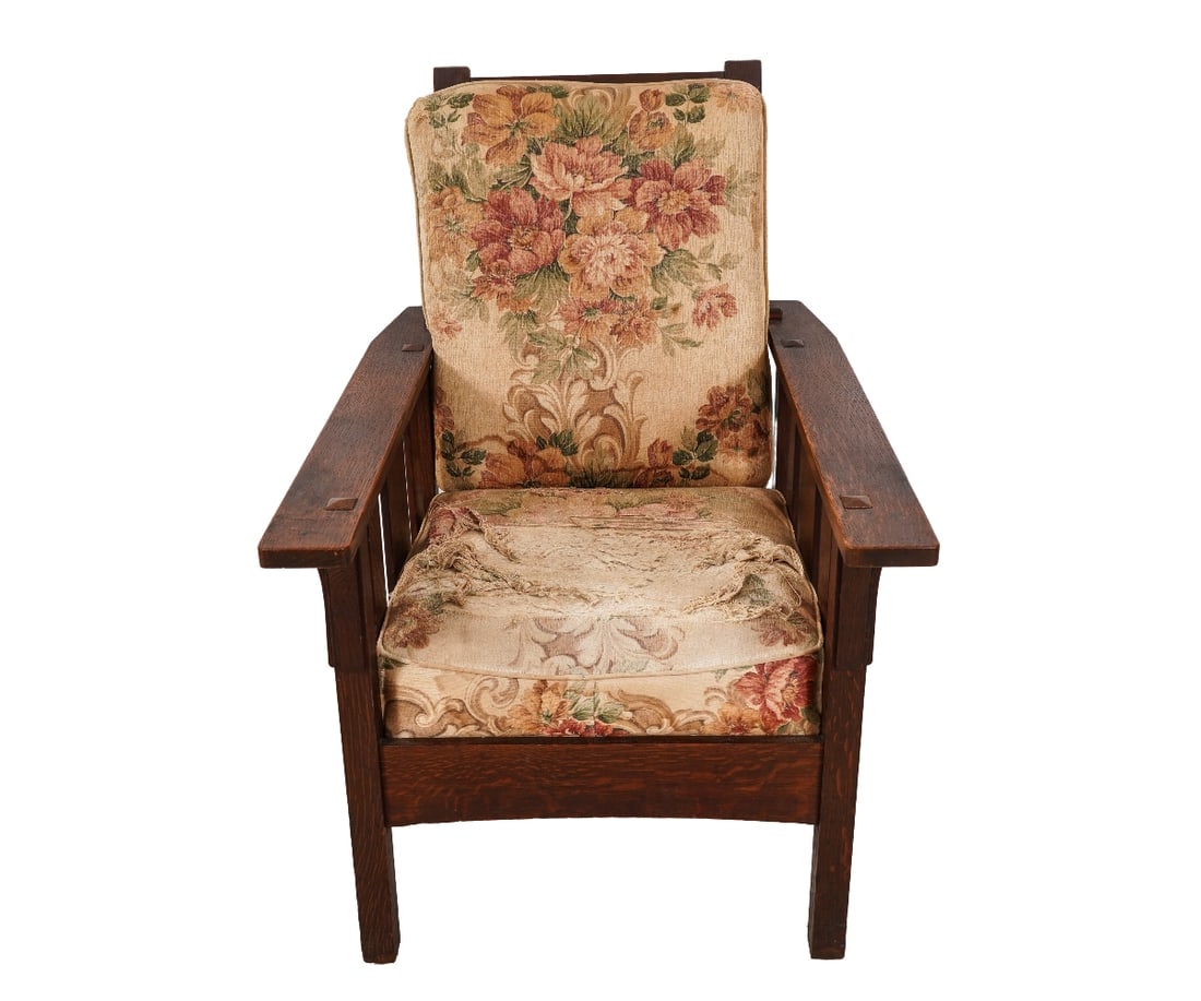 ARTS & CRAFTS MORRIS CHAIR: Arts & Crafts oak Morris armchair, possibly by Stickley, with old surface and original spring cushion. 40.5"h x 28.5"w x 24"d / 17.5" SH