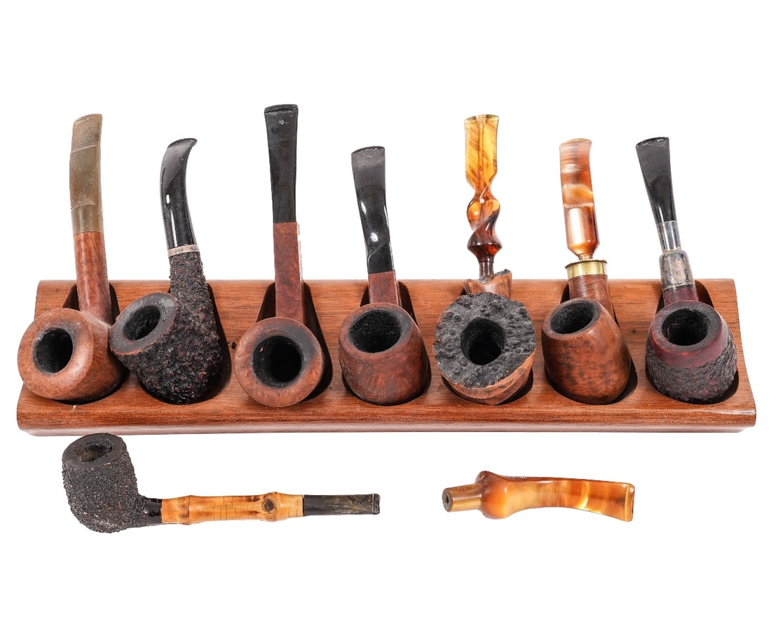 SMOKING PIPE COLLECTION (1 of 11)