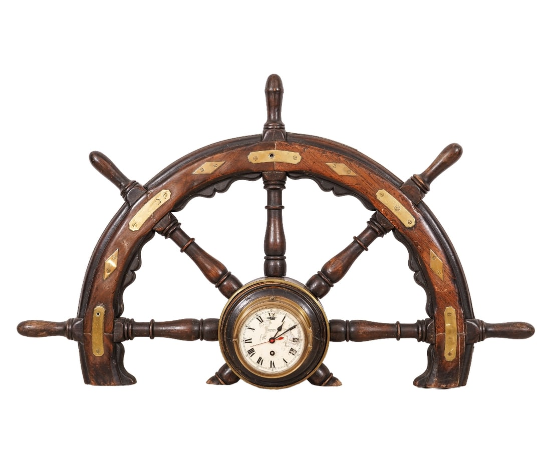 HALF SHIPS WHEEL WALLHANGING (1 of 6)