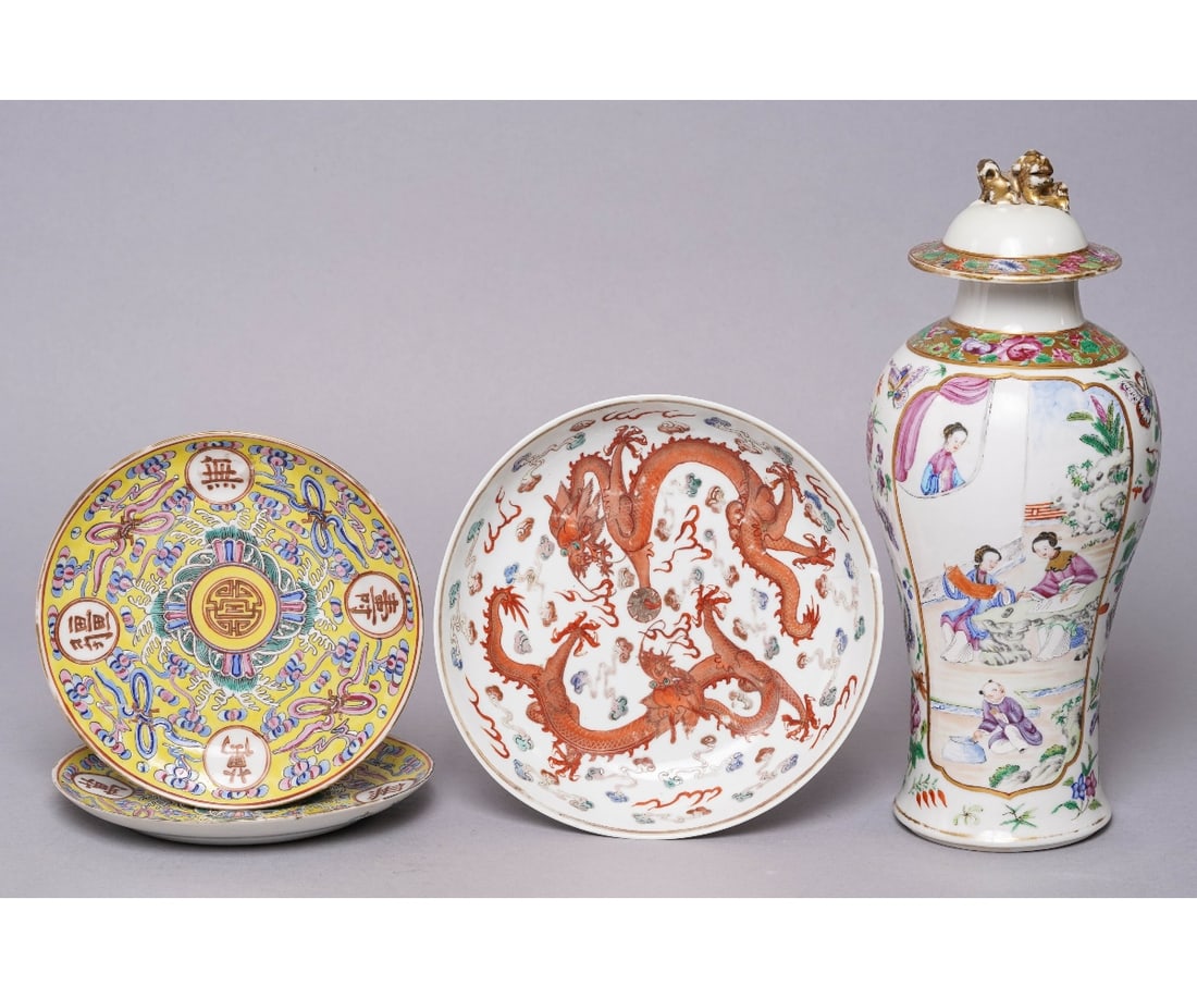 CHINESE PORCELAIN TABLEWARE (1 of 13)