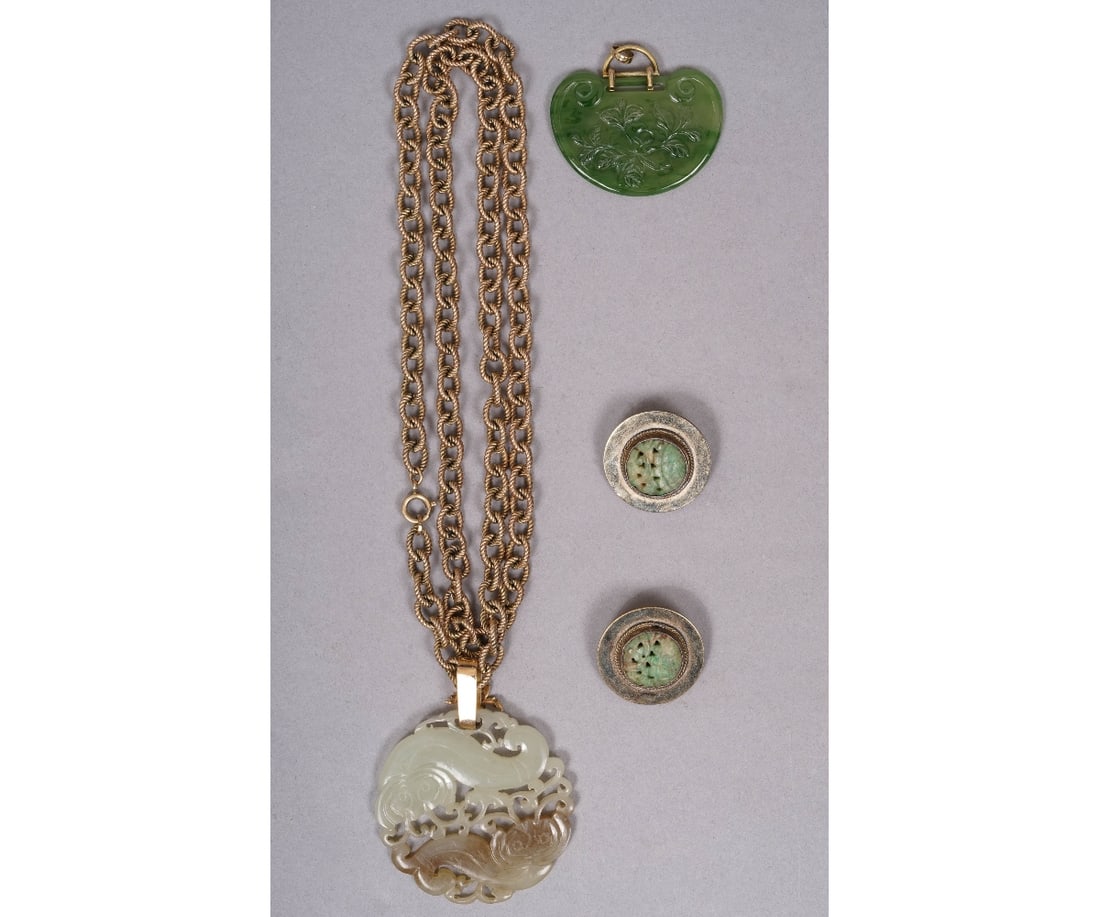 CHINESE JADE PENDANT & EARRINGS (1 of 12)
