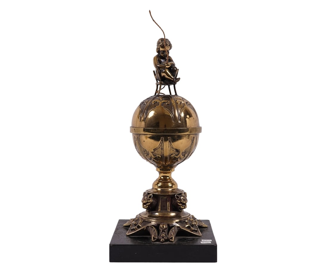 GILT BRONZE TWINE HOLDER (1 of 9)