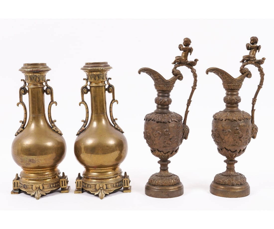 PAIR ITALIAN BRONZE EWER LAMP BASES (1 of 7)