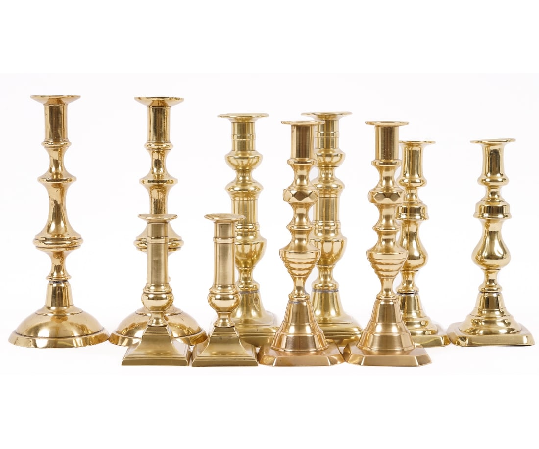 COLLECTION ENGLISH BRASS CANDLESTICKS (1 of 5)