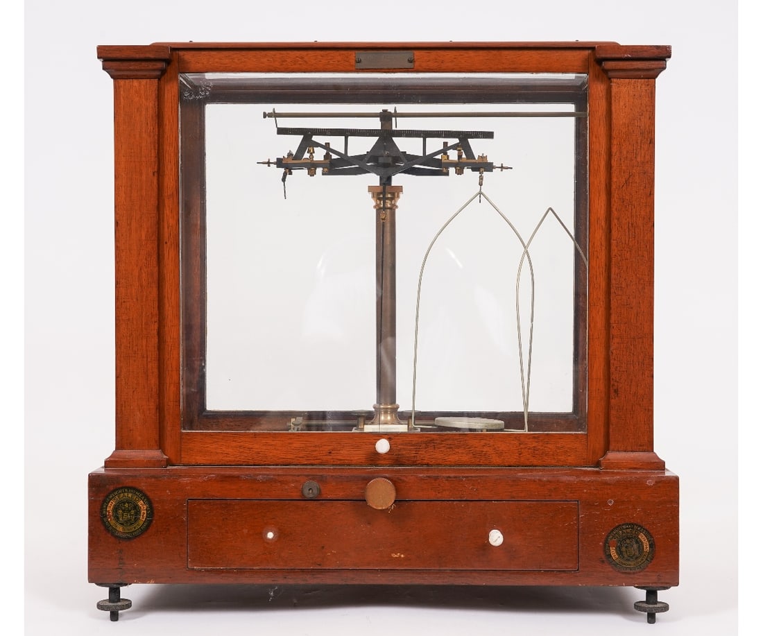 PHARMACIST SCALE (1 of 10)