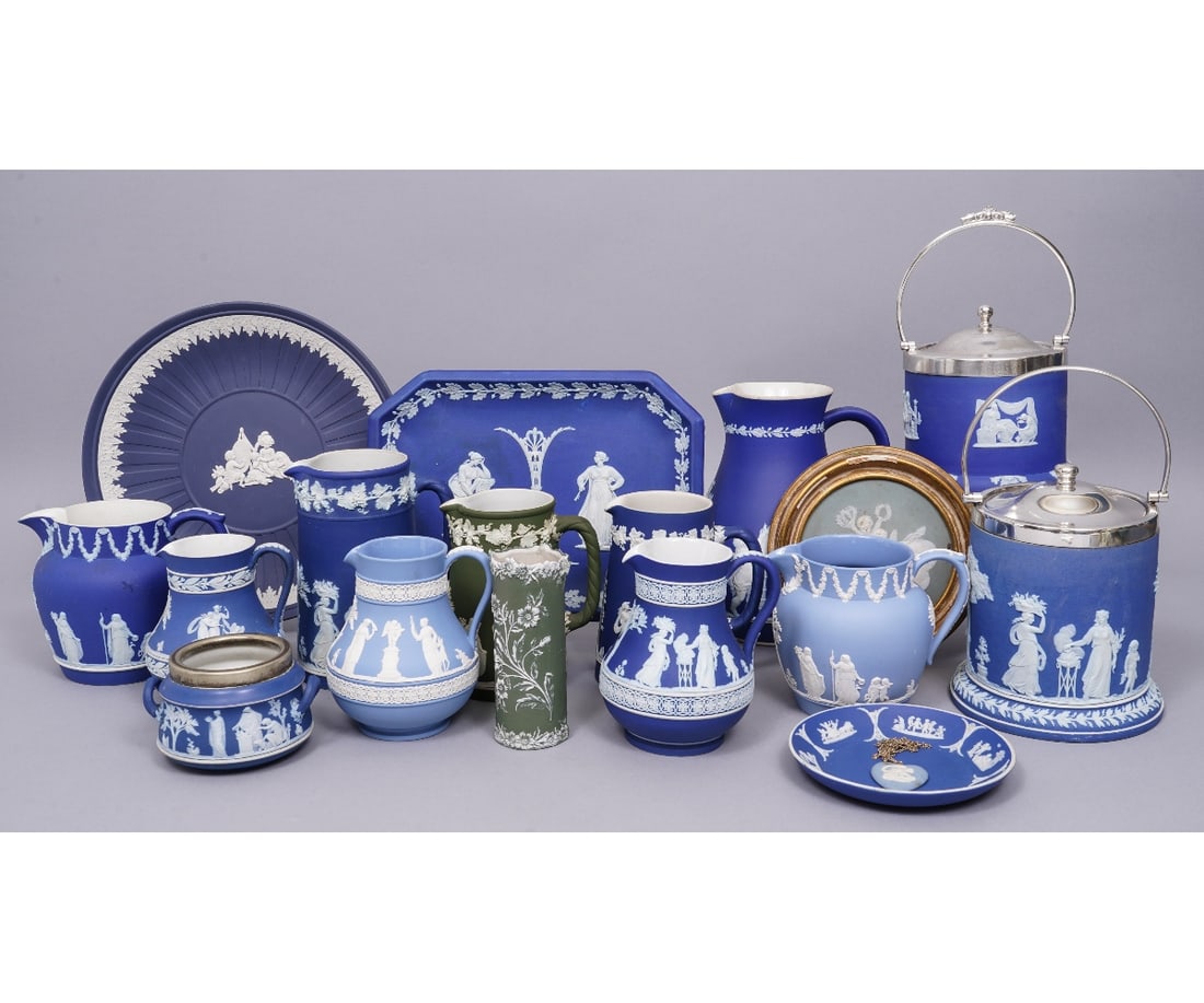 WEDGWOOD / JASPERWARE (1 of 7)