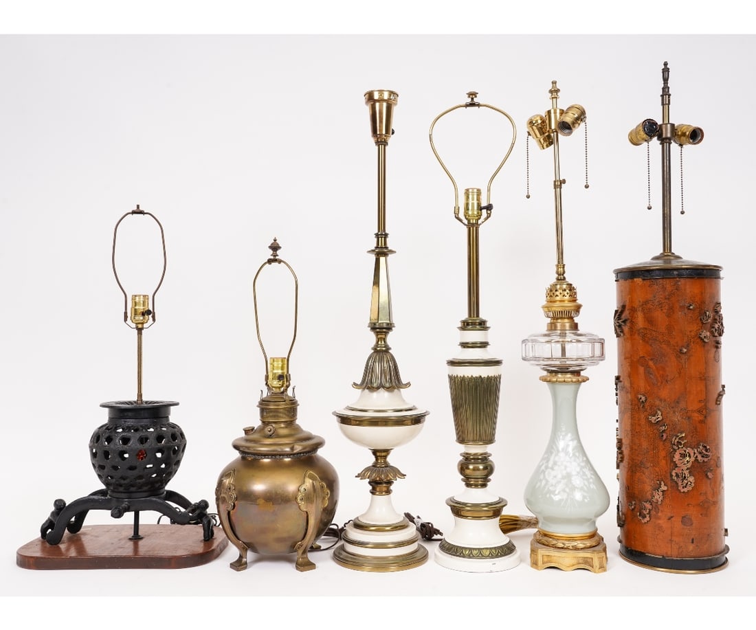 TABLE LAMPS (1 of 5)