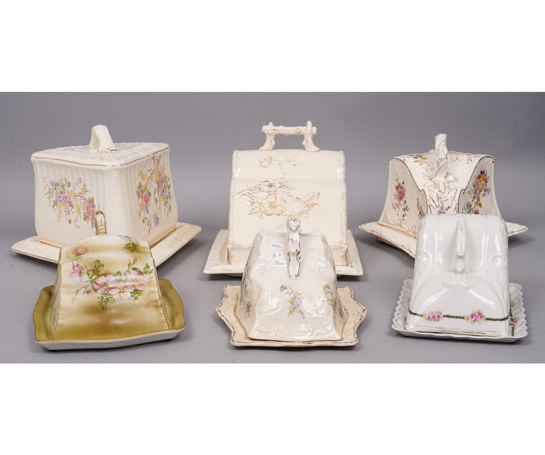 SIX CHEESE WEDGE DISHES (1 of 6)