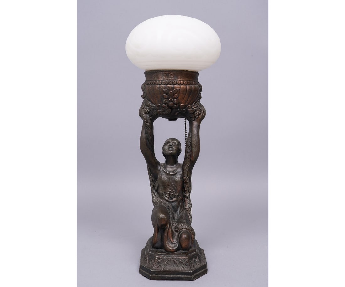 ART DECO SPELTER METAL LAMP (1 of 10)