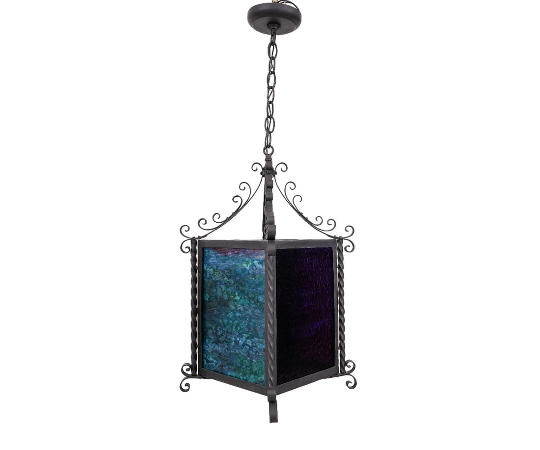 REPRODUCTION WROUGHT IRON LANTERN (1 of 4)