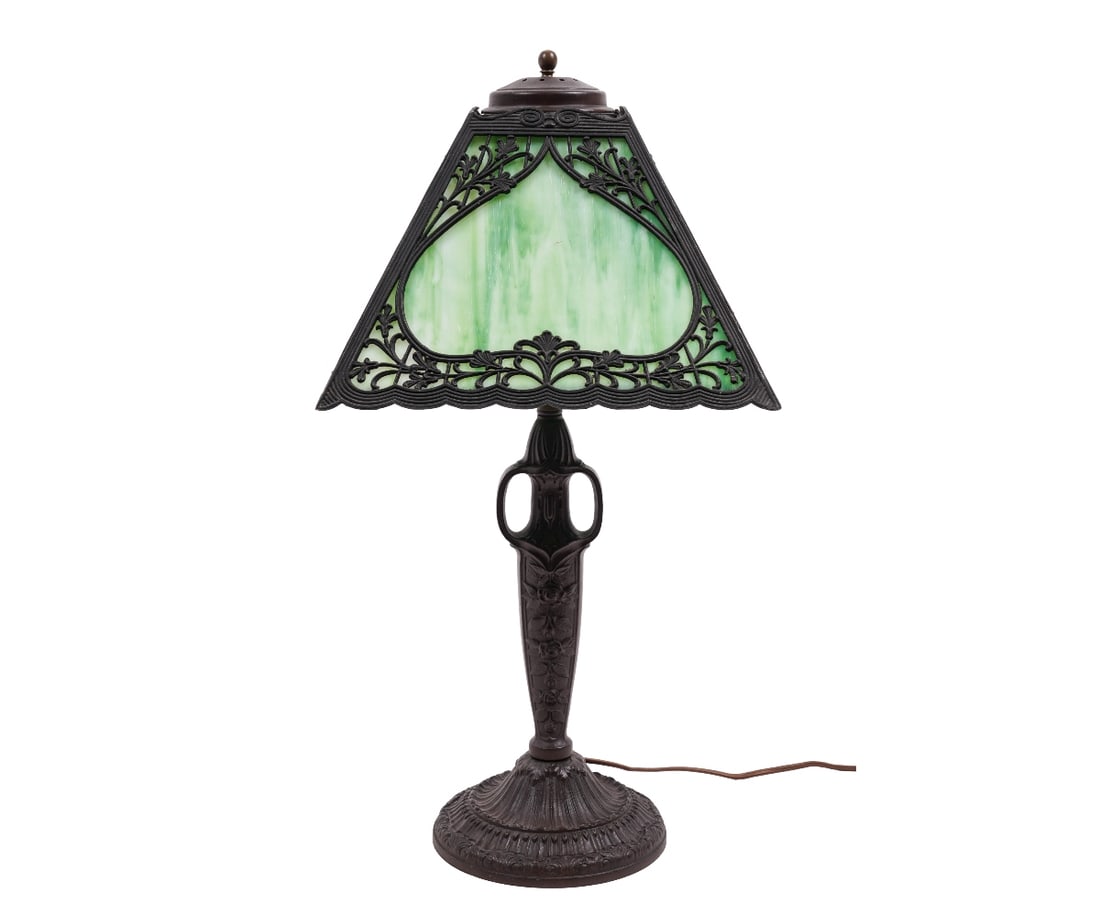 CAST IRON TABLE LAMP (1 of 9)