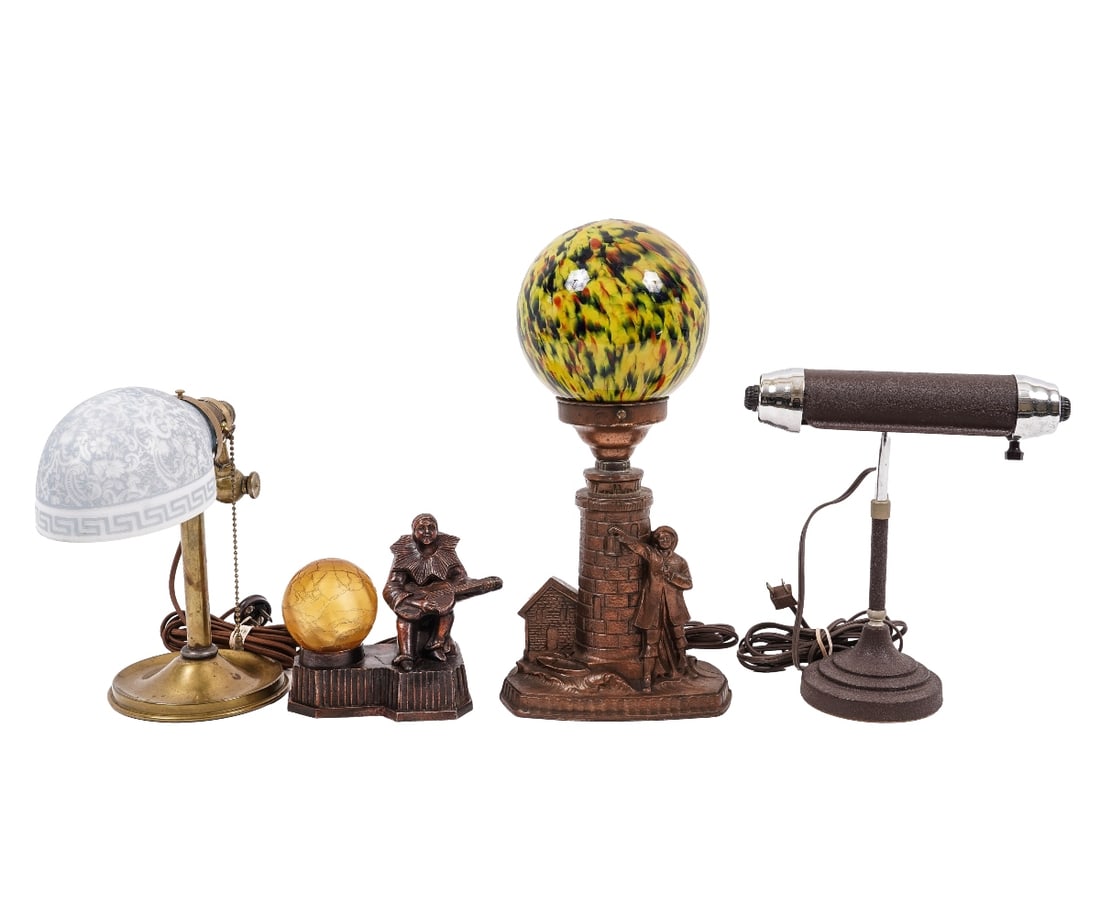 FOUR SMALL TABLE LAMPS (1 of 5)