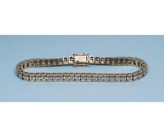 14KT GOLD LADIES TENNIS BRACELET