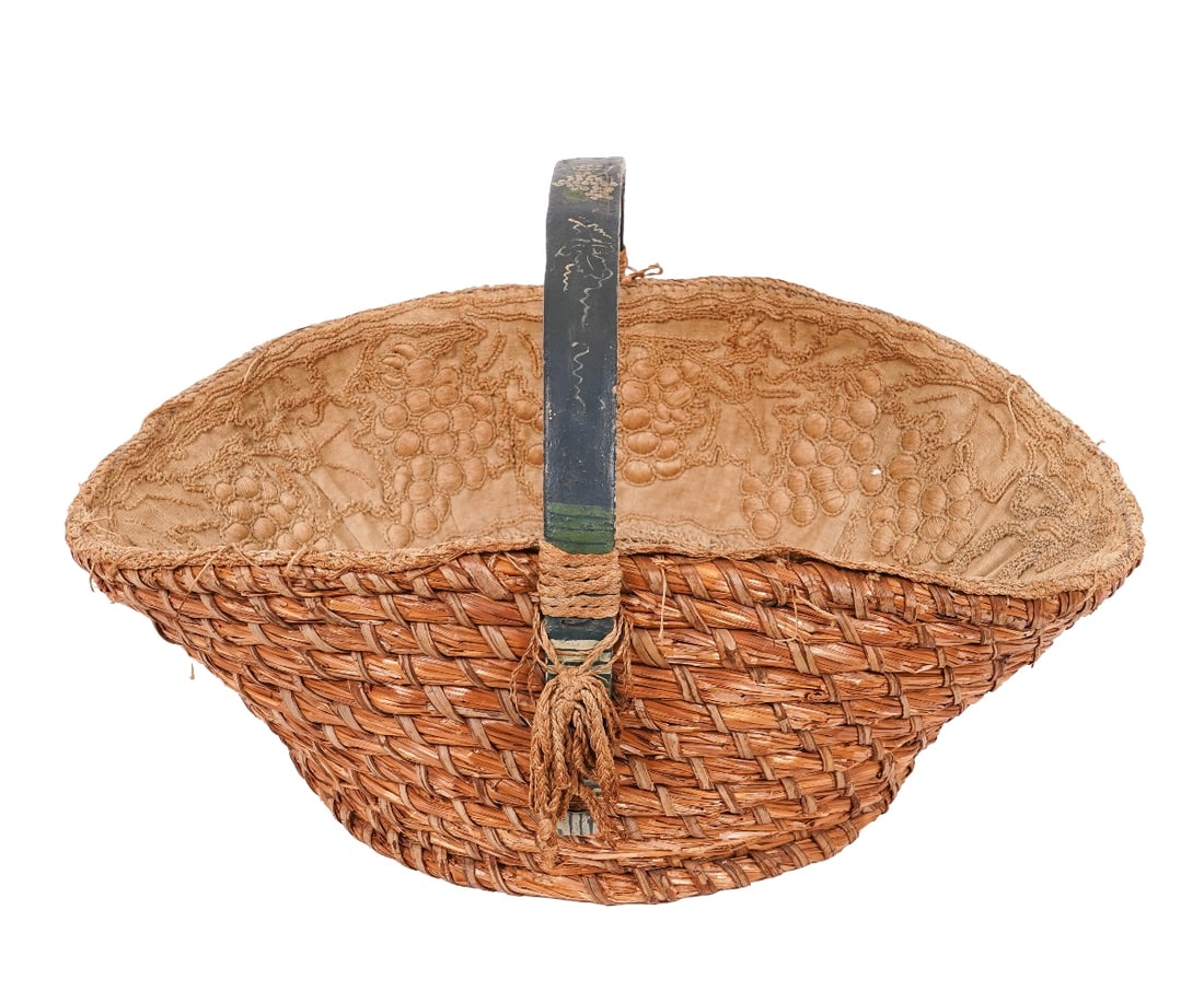 HANDWOVEN GATHERING BASKET (1 of 6)