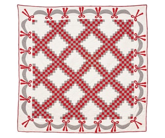 VINTAGE APPLIQUE QUILT