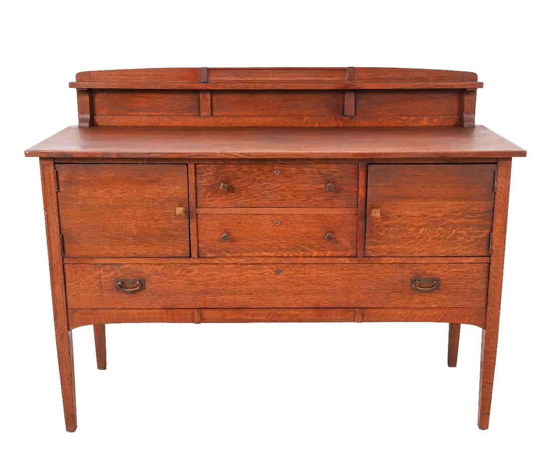 LIMBERTS ARTS & CRAFTS OAK SIDEBOARD (1 of 7)