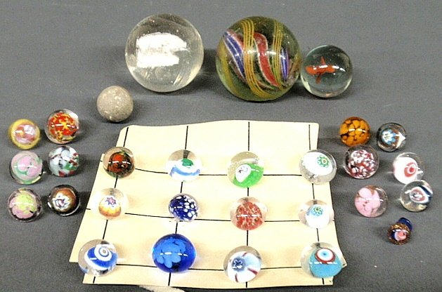 Sulfide rabbit marble 1.5dia., tog. w/2 other marbles: Sulfide rabbit marble 1.5dia., tog. w/2 other marbles and early glass buttons encasing colorful centers."