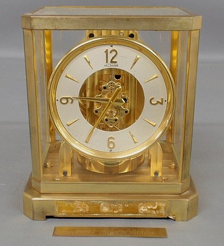 Swiss LeCoultre 15 jewel Atmos clock. 9.25"h.x8.5"w.: Swiss LeCoultre 15 jewel Atmos clock, serial #11983. 9.25"h.x8.5"w.