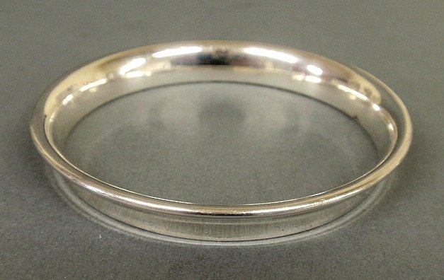 Vintage Georg Jensen sterling silver bracelet, #142A,: Vintage Georg Jensen sterling silver bracelet, #142A, Nanna Ditzel designer. Approx. 3"dia.