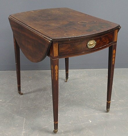 New York Hepplewhite inlaid mahogany Pembroke table,: New York Hepplewhite inlaid mahogany Pembroke table, c.1790, with a single drawer, square tapered legs ending in casters. 29"h.x22.5"w.x31.25"d., each leaf 9.5"
