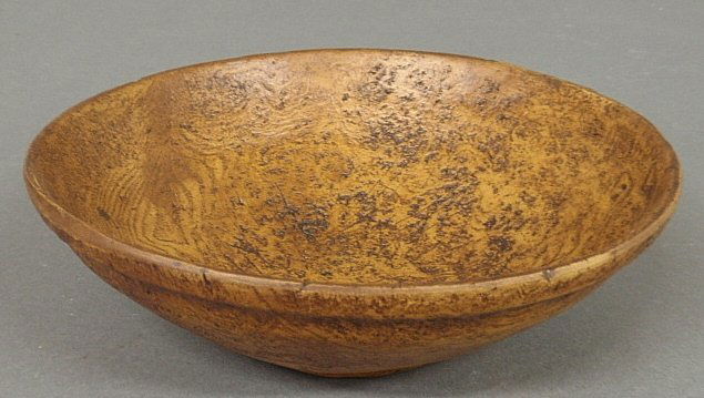 Rare 18th c. carved burl walnut bowl. 2.5"h.x9"dia.: Rare 18th c. carved burl walnut bowl. 2.5"h.x9"dia.