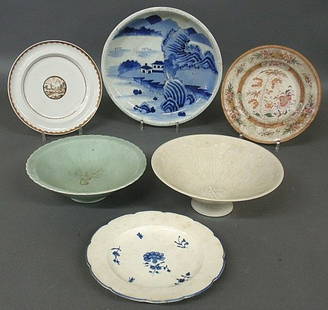 Six pieces of 18th/19th c. porcelain TI a blue & white: Six pieces of 18th/19th c. porcelain TI a blue & white charger 13"dia., celadon bowl, etc.