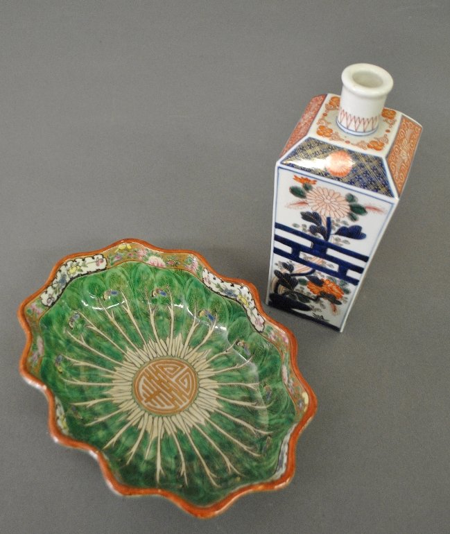 Chinese porcelain cabbage leaf lotus shaped bowl, (1 of 1)