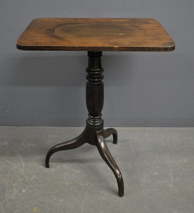 Spider leg mahogany tilt-top end table, c.1800. (1 of 1)