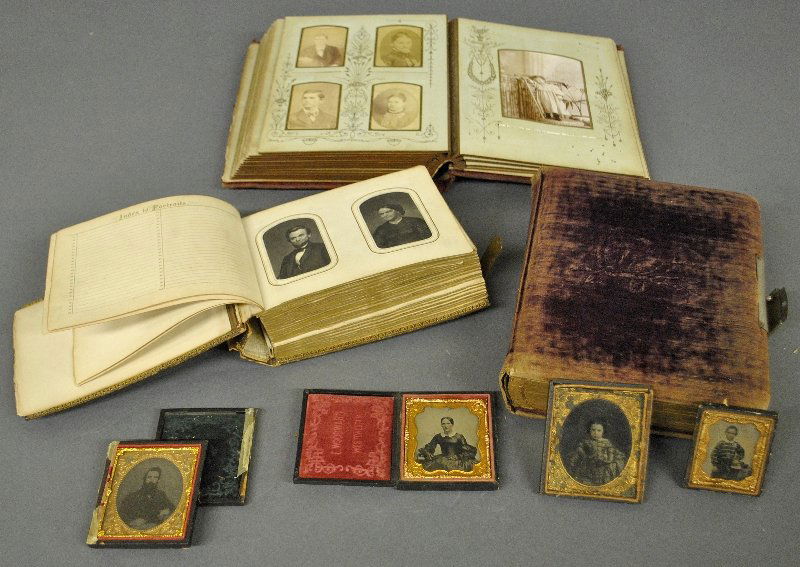Vintage photo albums and tin types (1 of 2)